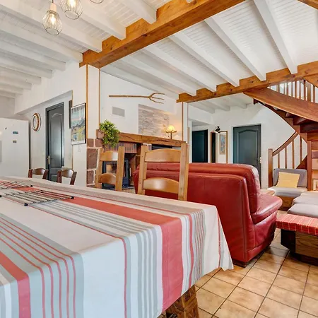 Ferienhaus Cascade Seris *